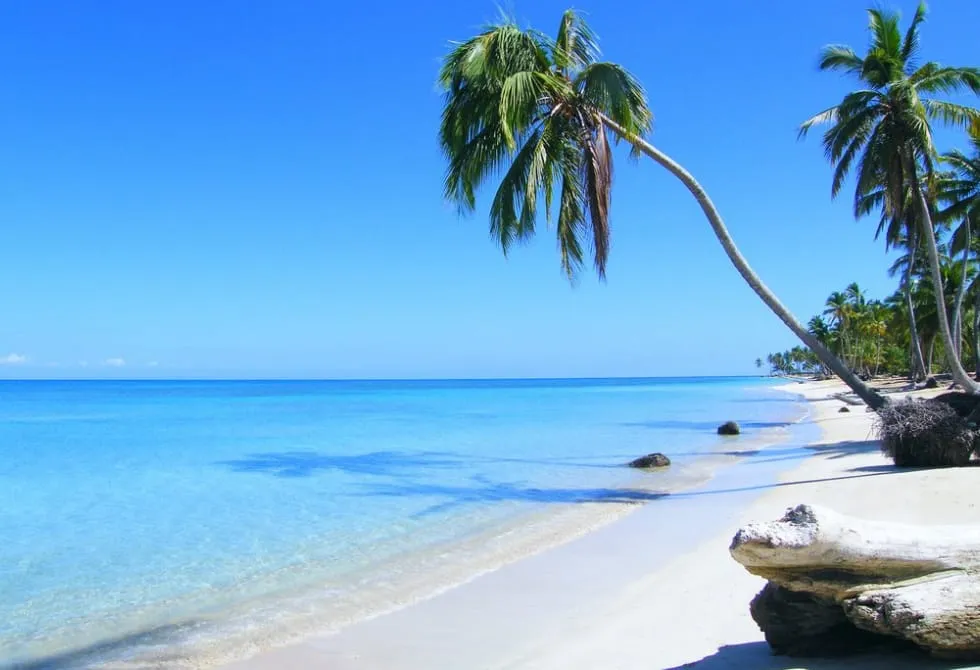 Playa Cosón Agua Cristalina